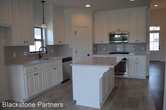 Building Photo - 3 br, 2 bath House - 39317 Ironwood Ave