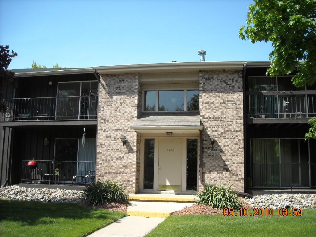 6130 Western Dr, Saginaw, MI 48638 Condo for Rent in Saginaw, MI