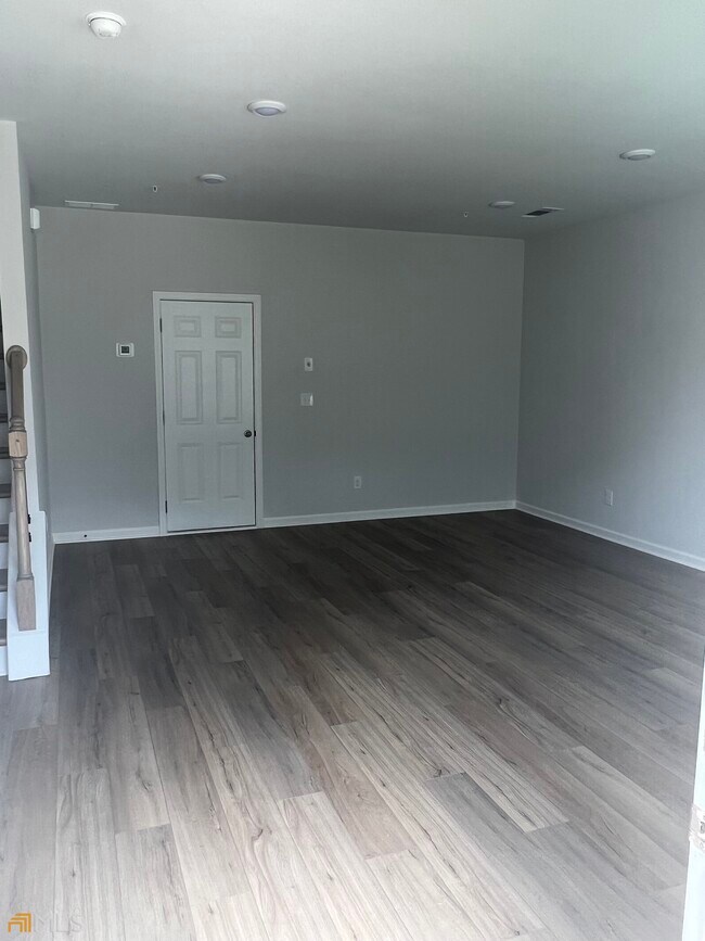 Building Photo - 225 Cobalt Dr