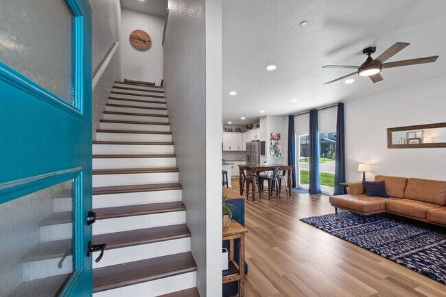 Foto del edificio - 3 bedroom 2.5 bath in Mosaic