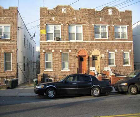 Primary Photo - 175 Avenue T