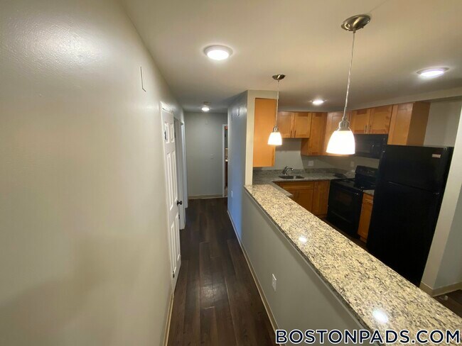 Foto del edificio - 757 Highland Ave