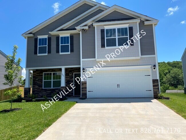Building Photo - 805 Monterey Court