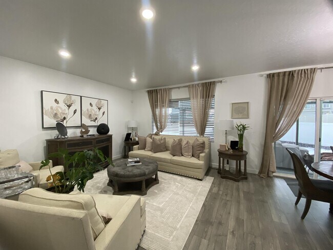Foto del edificio - 1021 E Preston Ave