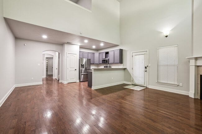 Building Photo - 4803 Birchman Ave