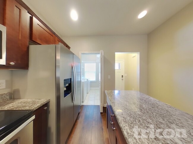 Building Photo - 133 Hickory Station Ln