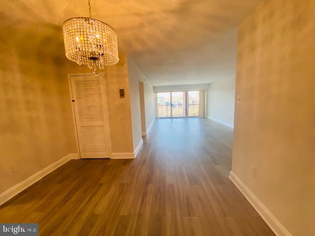 Building Photo - 1300 Army Navy Dr