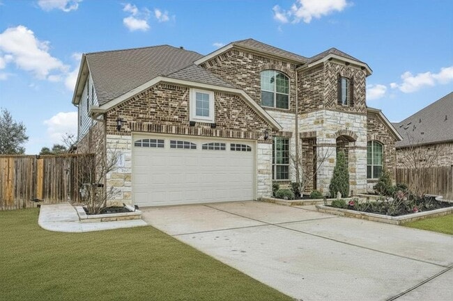 Building Photo - 10713 Lavon Bend