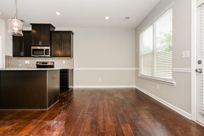 Foto del edificio - 2915 Emme Ct