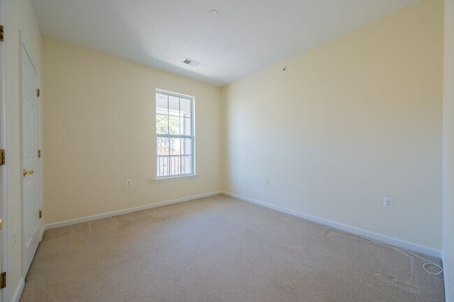 Foto del edificio - 539 Sophee Ln