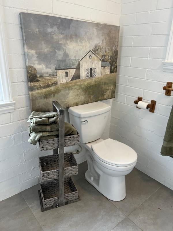 Building Photo - 33574 Washington Dr