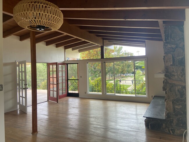 Foto del edificio - 1115 25th St