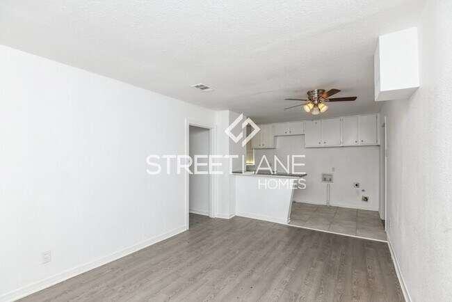 Building Photo - Charming 3 bedroom home in Fort Worth!