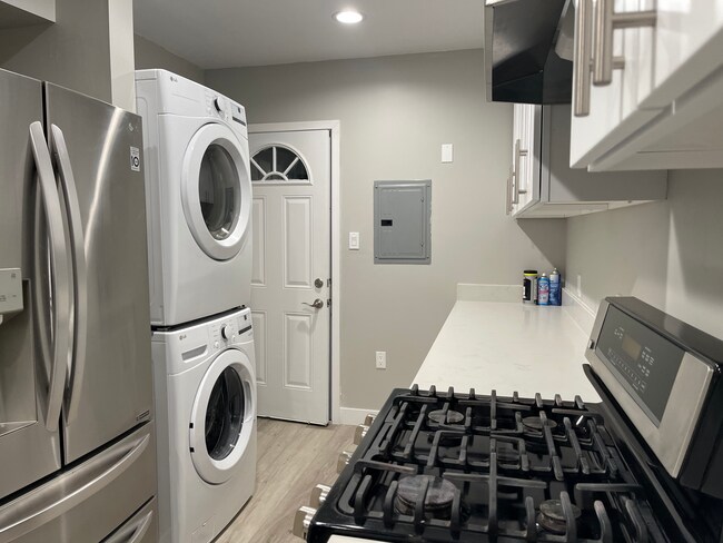 Cocina - 412 S Verdugo Rd