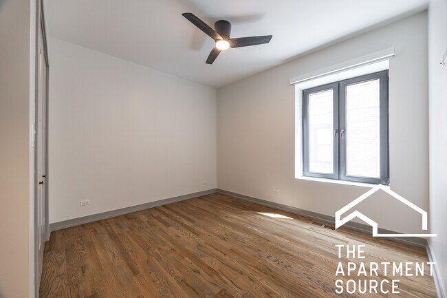 Foto del edificio - 1323 W Estes Ave