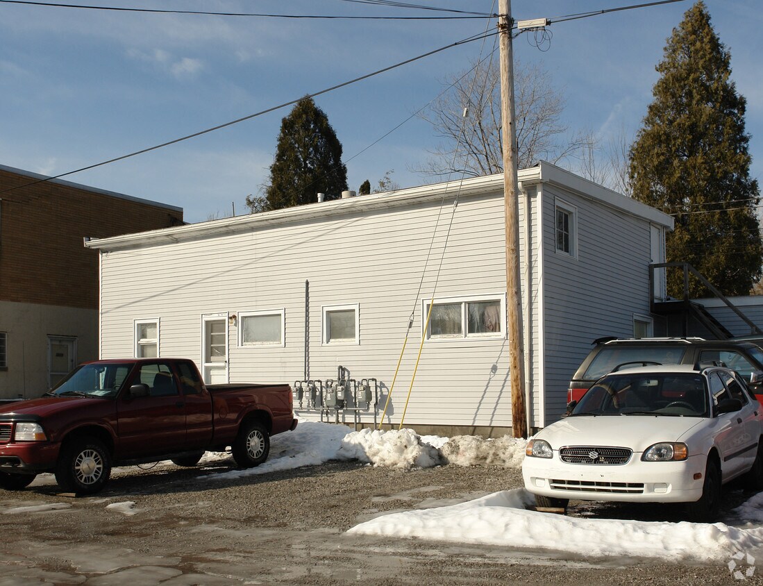 5963 Royalton Rd, North Royalton, OH 44133 Apartments in North