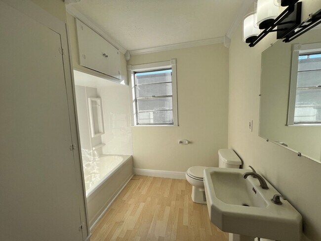 Foto del edificio - House For Rent In Sulphur Near Schools