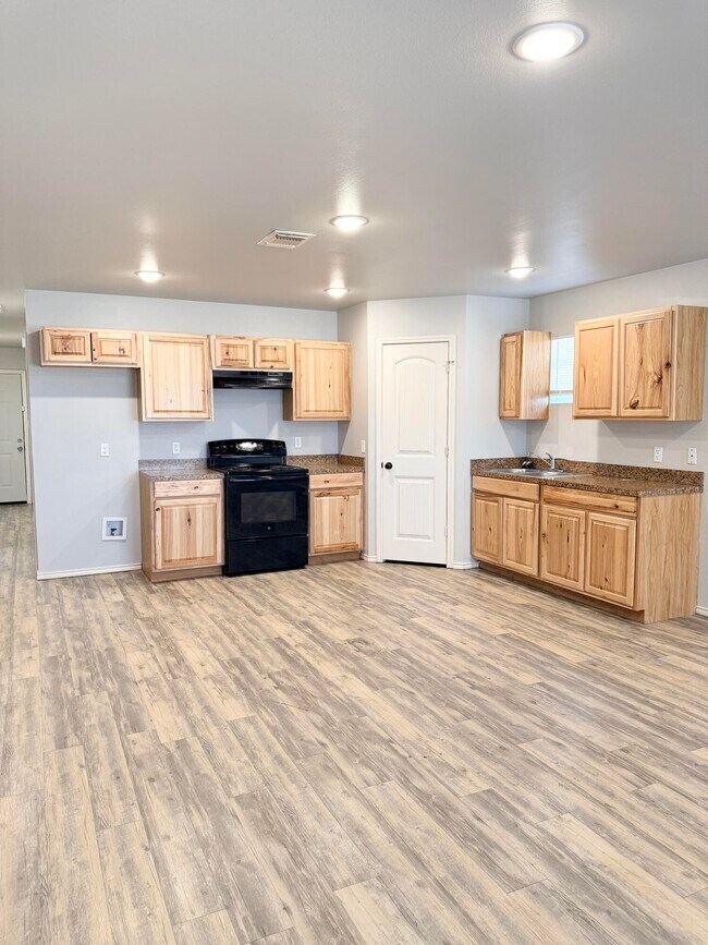 Foto del edificio - 1716 E 14th St