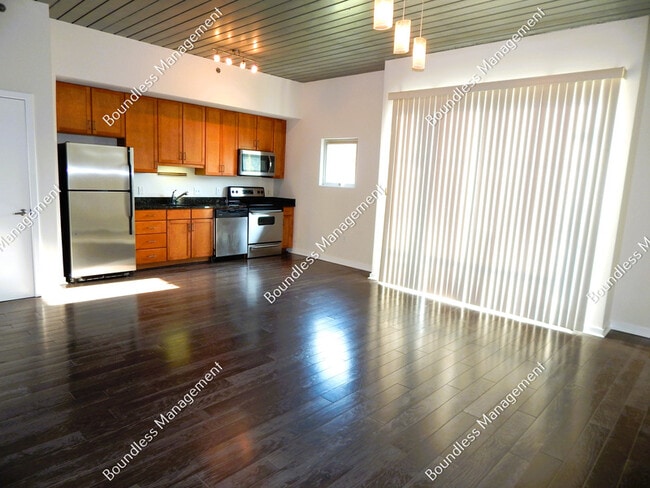 Photo - 620 Glen Iris Dr NE Apartment