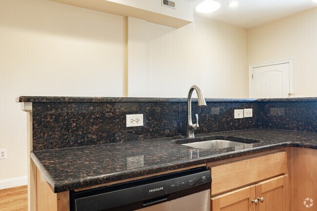 Apartamento 208 2A - 209 E Main St