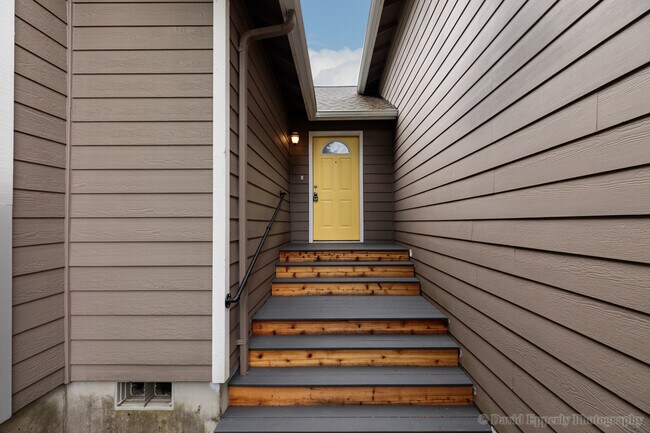 Foto del edificio - 72610 Dwight St