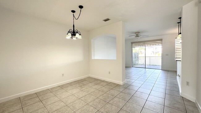 Building Photo - 10911 NW 79th St