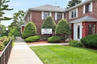 Building Photo - 180 River St