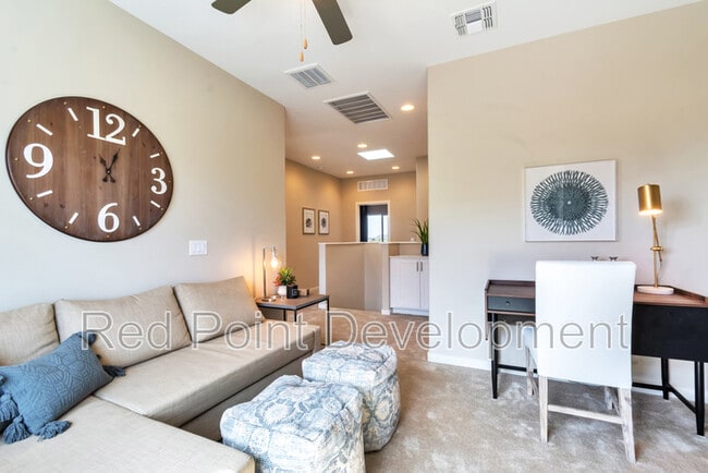 Building Photo - 8553 N Thornydale Rd