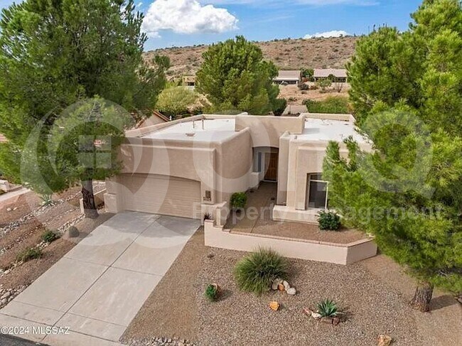 Building Photo - 38354 S Skyline Dr