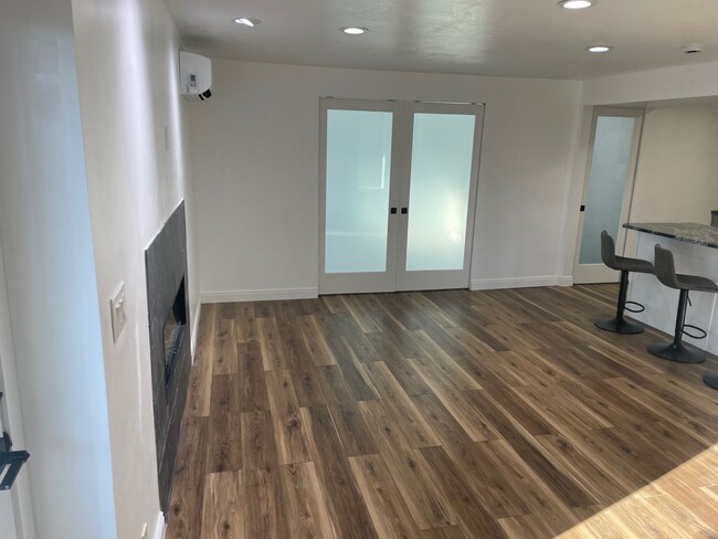 Building Photo - 9363 Grand Teton Dr