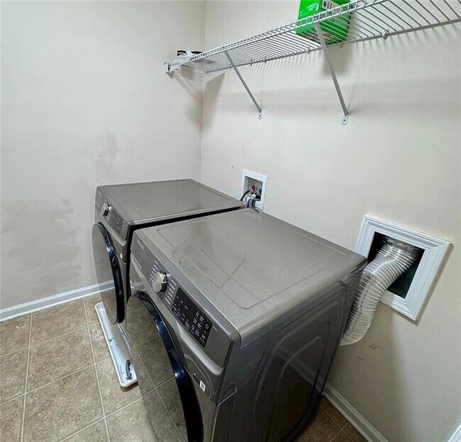 Foto del edificio - 1530 Winshire Cove