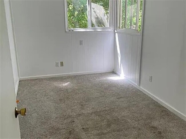Building Photo - Two private patios with furniture