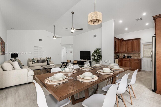 Foto del edificio - 216 SE 9th St