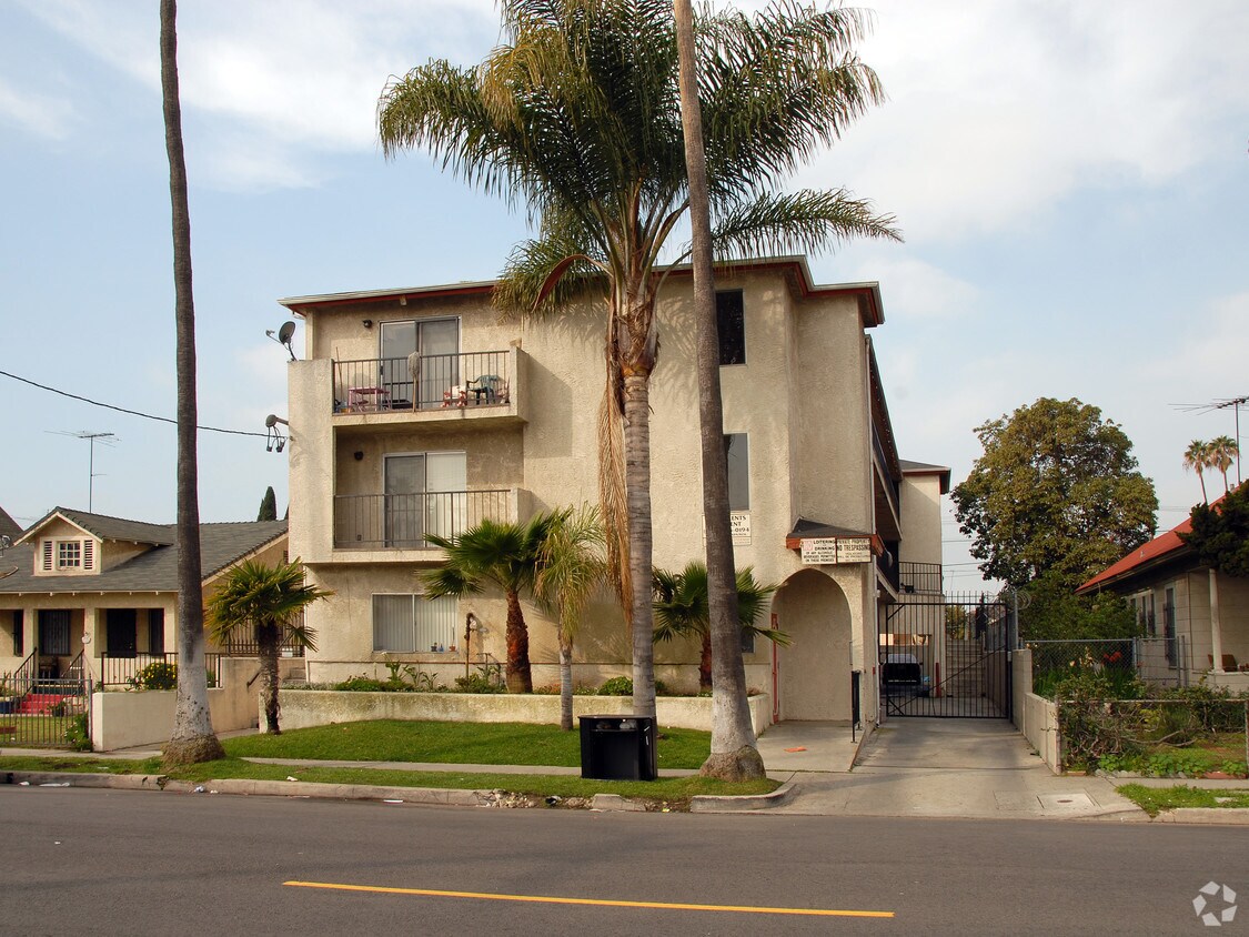 Foto principal - 911 Marine Ave