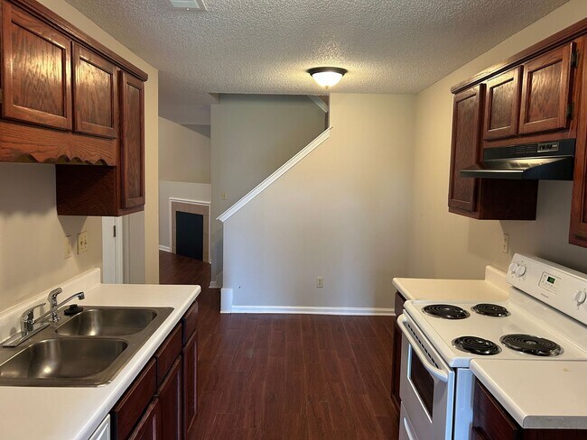 Foto del edificio - 7311 Madelyn Cove