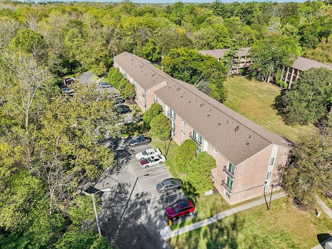 Foto del edificio - Raccoon Creek Apartments
