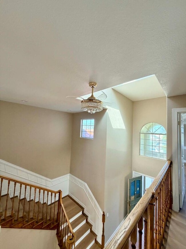 Building Photo - 2106 Shortridge Ave