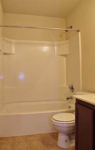 Foto del edificio - 229 Colt Dr