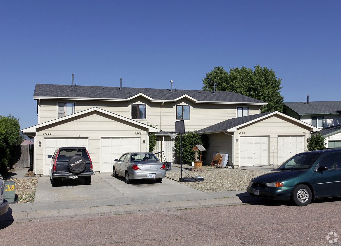 Building Photo - 7544-7550 Banner Ct
