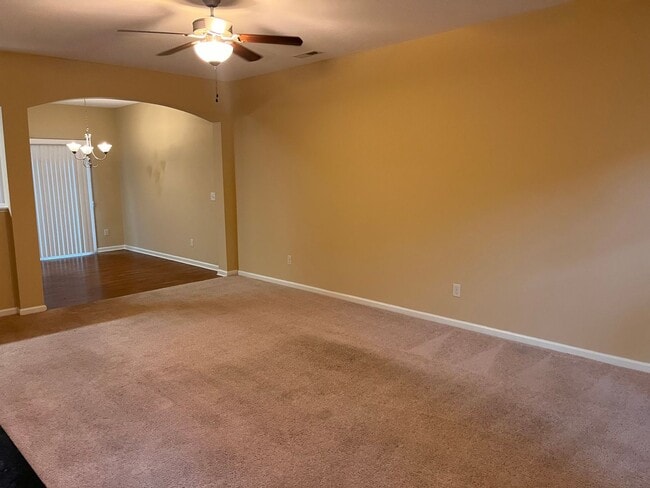 Building Photo - Live Your Best Life: Modern 3-Bedroom Townhouse with All the Amenities & More!