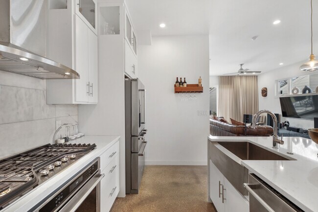 Foto del edificio - 2502 Southland Dr