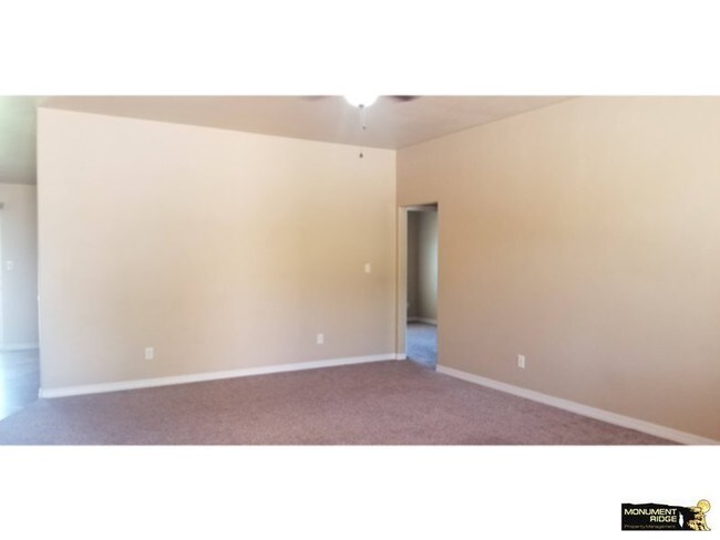 Building Photo - 2348 Carolina Dr