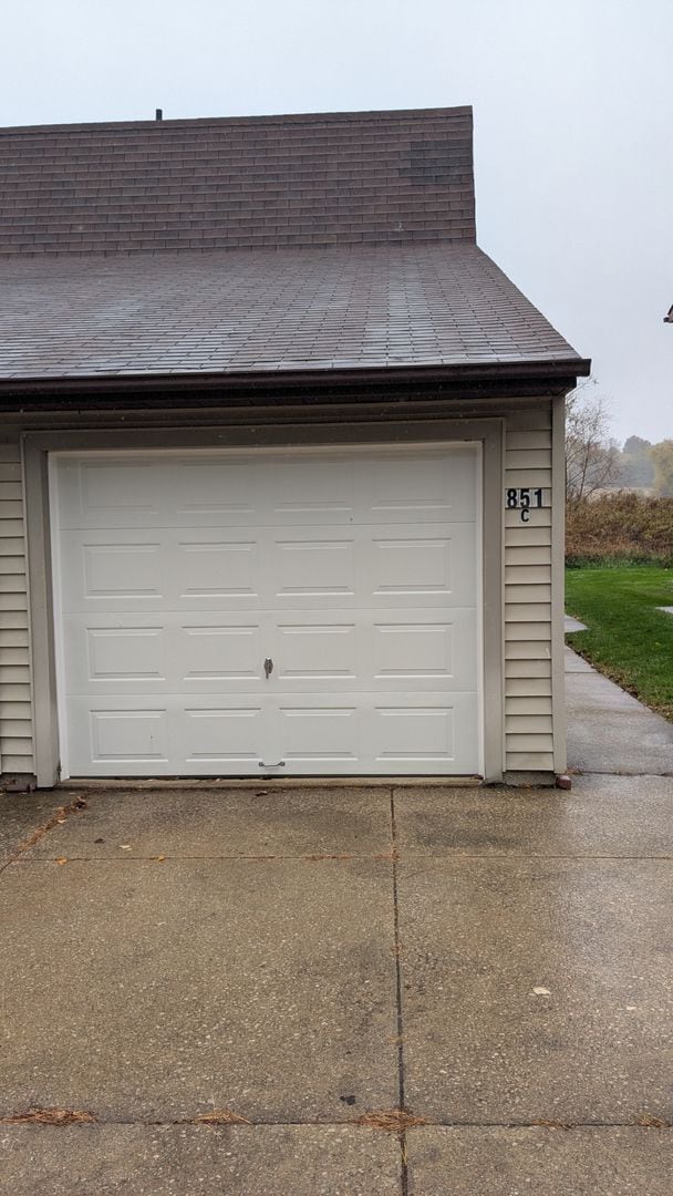 Building Photo - MN Cedar Village (851)