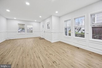 Building Photo - 229 New Jersey Ave