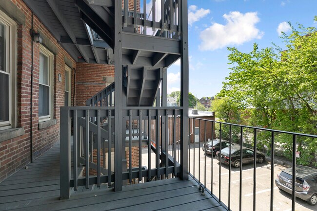 Foto del edificio - 15 Woodbridge St
