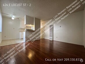 Building Photo - 424 Locust St