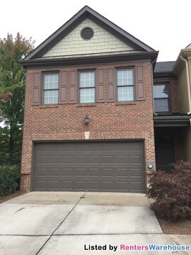 Primary Photo - 1709 Oakbrook Lake Dr