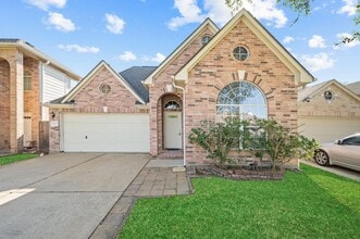 Building Photo - 8027 Daylilly Creek Dr