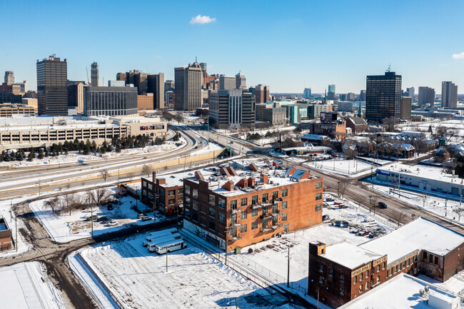 Looking East - Grinnell Place Lofts