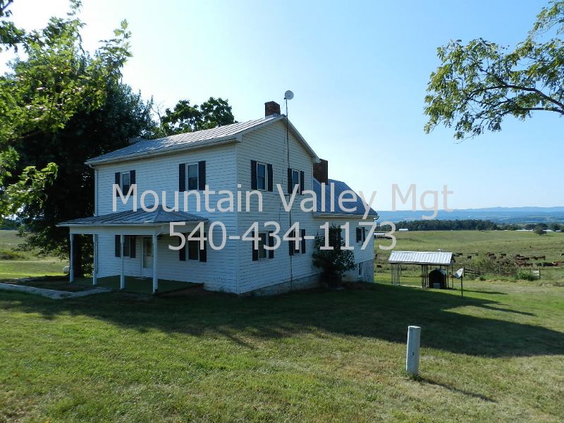 Primary Photo - 2263 Newdale School Rd